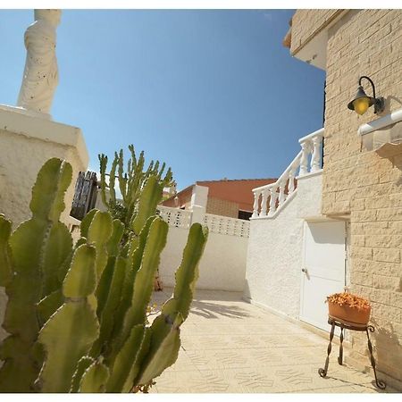30 Beach House - Bbq & Terrace La Mata  Extérieur photo