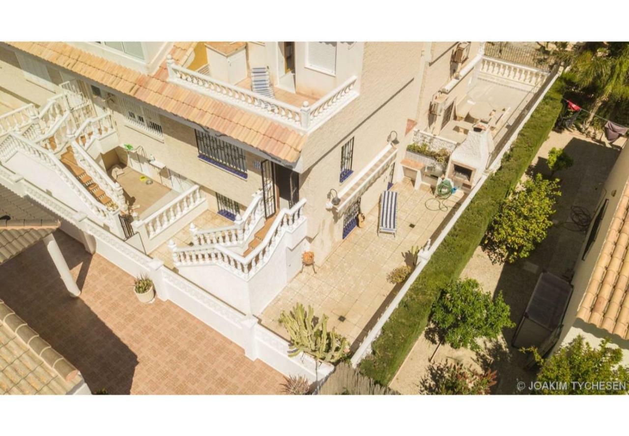 30 Beach House - Bbq & Terrace La Mata  Extérieur photo